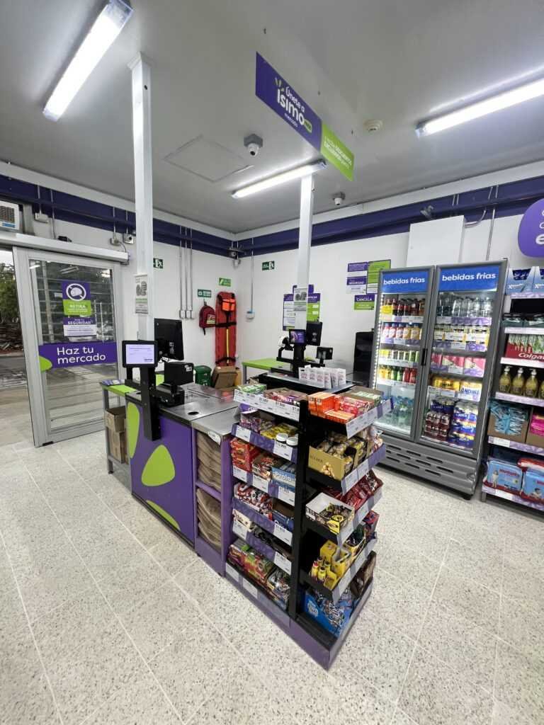 adecuación tienda retail Colombia FERCO